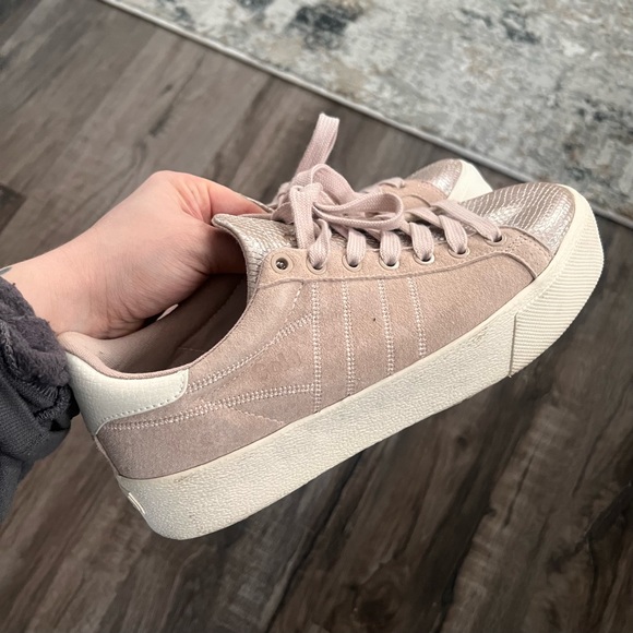 Gola Orchid Viper Blossom Pink Lace-Up Platform Sneakers - Picture 3 of 12